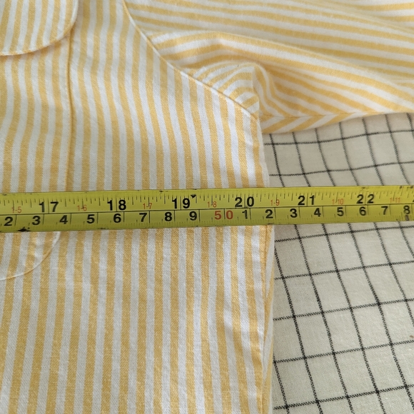 Vintage Yellow Stripe Button down short sleeve - Picture 9 of 9